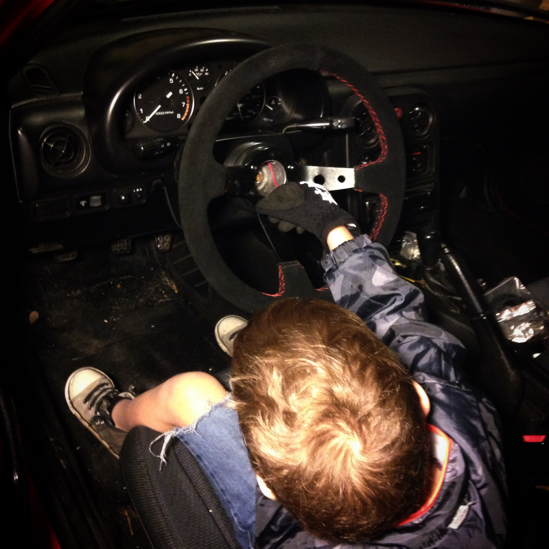 Illustration for article titled How to upgrade a steering wheel in (an undetermined number) easy steps